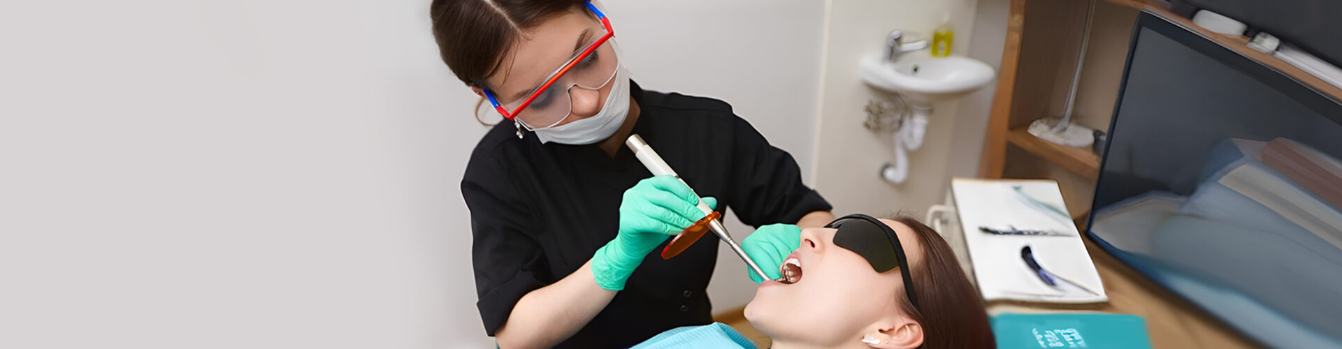 How Tooth Extraction Can Prevent Bigger Dental Problems