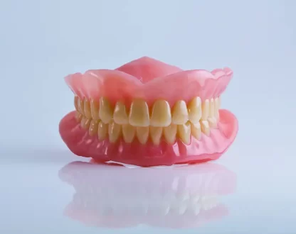 Choosing Between Full Dentures and Partial Dentures: What You Need to Know